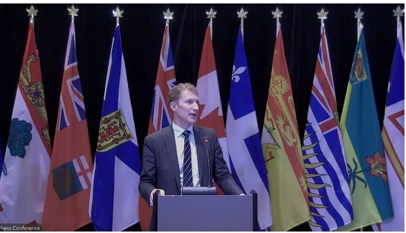 Bộ trưởng nhập cư Canada họp ở Toronto
